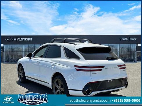 Used 2023 Genesis GV70 2.5T w/ Sport Prestige Package AWD/4WD image 8