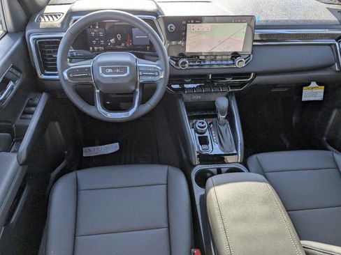 New 2025 GMC Canyon Elevation w/ Convenience Package image 25