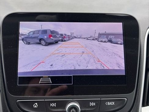 Used 2023 Chevrolet Malibu LT image 24