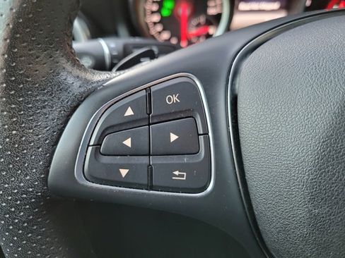 Used 2020 Mercedes-Benz GLA 250 4MATIC image 30