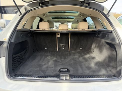 Used 2018 Mercedes-Benz GLC 300 4MATIC image 21