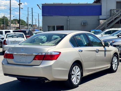 Used 2014 Honda Accord EX image 7