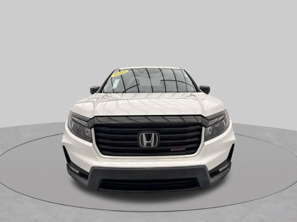 Used 2023 Honda Ridgeline Sport image 2
