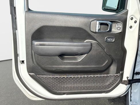 New 2025 Jeep Wrangler Unlimited Sport AWD/4WD image 18