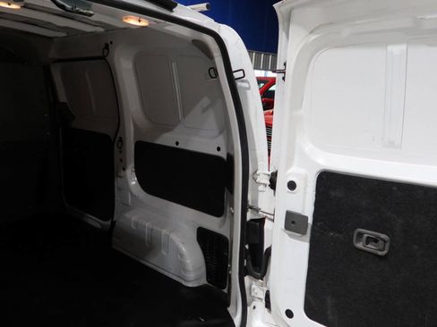 Used 2021 Nissan NV200 SV FWD image 17