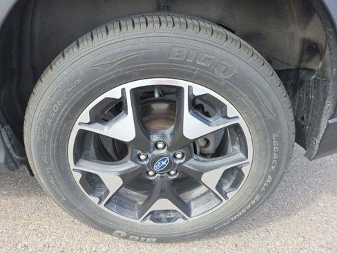 Used 2019 Subaru Crosstrek 2.0i Premium AWD/4WD image 24