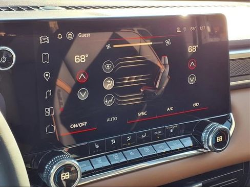 Used 2026 GMC Canyon AT4 w/ Off-Road Front Bumper Package image 16