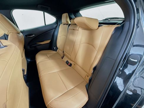 Certified 2023 Lexus UX 250h 250h Premium w/ Accessory Package (Z1) image 23