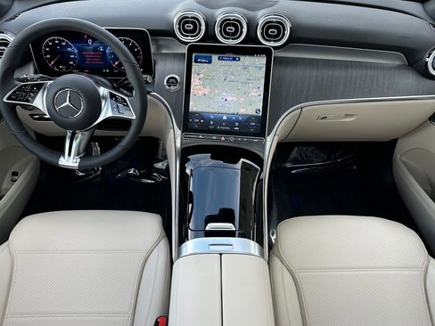 New 2026 Mercedes-Benz GLC 300 4MATIC image 13