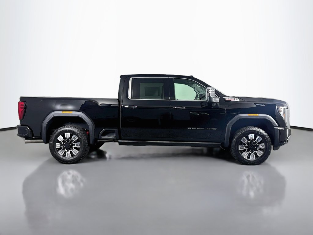 New 2026 GMC Sierra 2500 Denali w/ Denali Reserve Package AWD/4WD image 8
