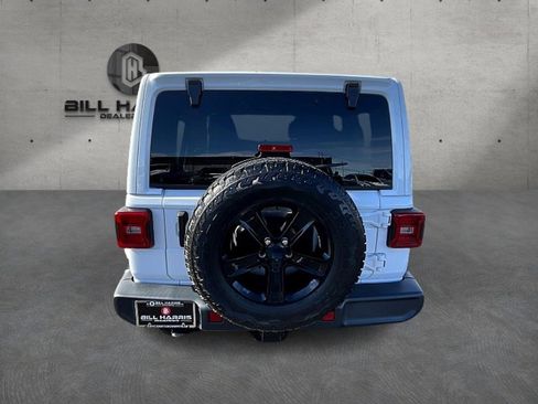 Used 2021 Jeep Wrangler Unlimited Sahara image 6