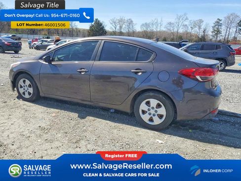 Used 2017 Kia Forte LX image 3