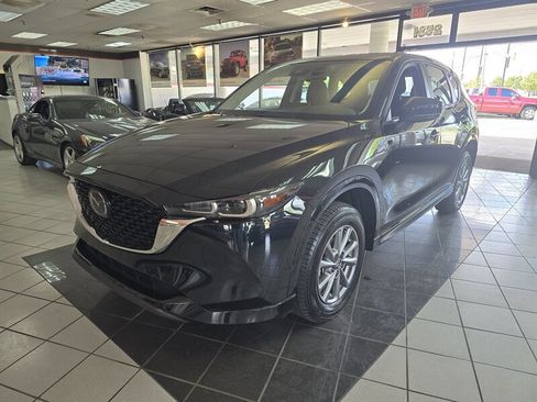 Used 2025 MAZDA CX-5 AWD 2.5 S w/ Preferred Package image 1