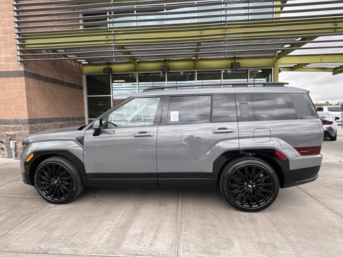 Used 2024 Hyundai Santa Fe Calligraphy image 7