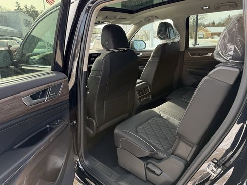 New 2026 Volkswagen Atlas SEL Premium R-Line image 29