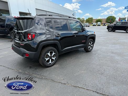 Used 2022 Jeep Renegade Trailhawk AWD/4WD image 4