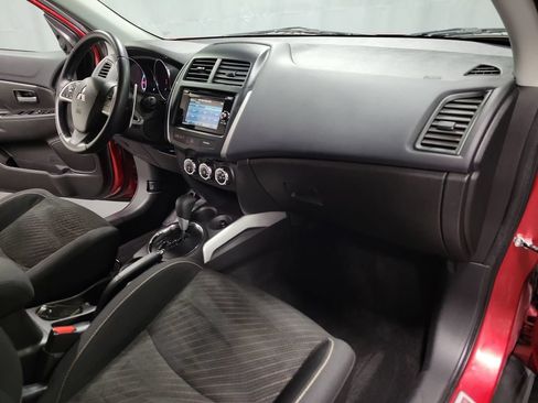 Used 2014 Mitsubishi Outlander Sport SE FWD image 30