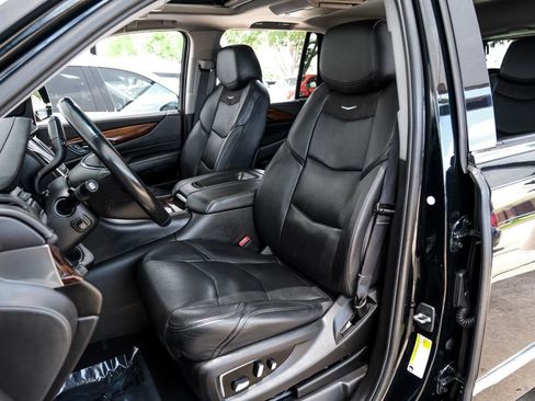 Used 2019 Cadillac Escalade Premium Luxury w/ LPO, Radiant Package RWD image 32