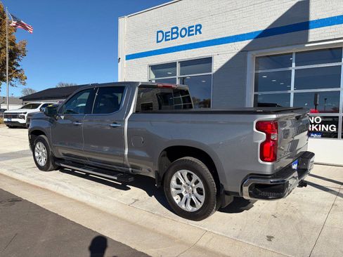 Used 2023 Chevrolet Silverado 1500 LTZ w/ LTZ Premium Package image 3