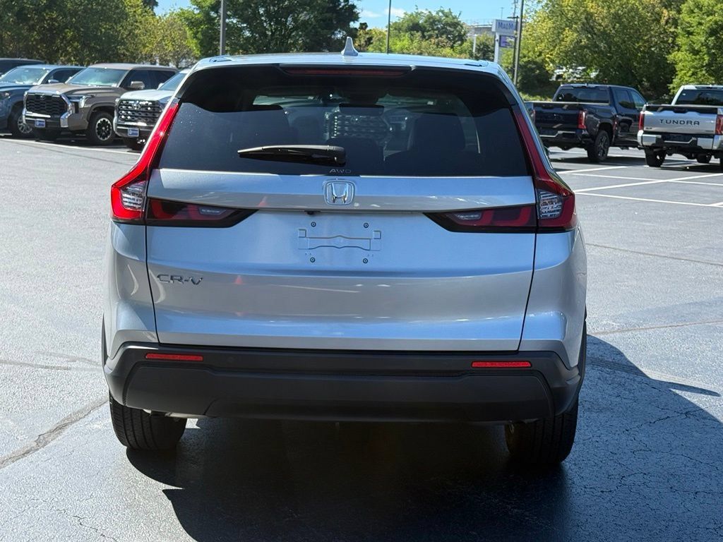 Used 2025 Honda CR-V EX-L image 6