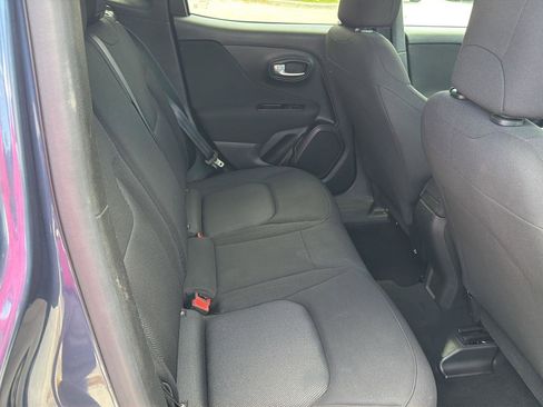 Used 2021 Jeep Renegade Sport w/ Sport Appearance Group AWD/4WD image 27