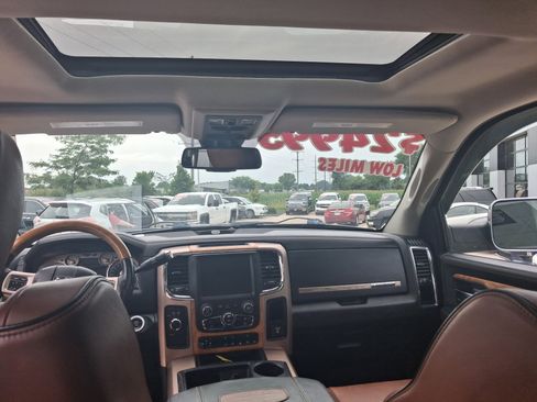 Used 2014 RAM 2500 Longhorn w/ Convenience Group AWD/4WD image 7