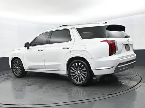 Used 2023 Hyundai Palisade Calligraphy FWD image 9