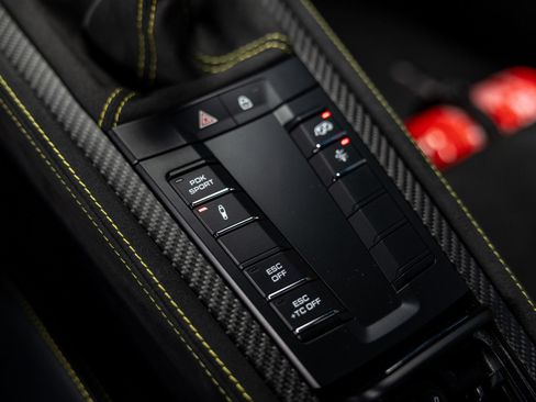Certified 2023 Porsche 718 Cayman GT4 RS RWD image 59