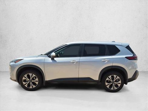 Used 2022 Nissan Rogue SV FWD image 9