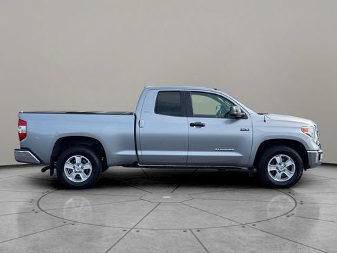 Used 2017 Toyota Tundra SR AWD/4WD image 7