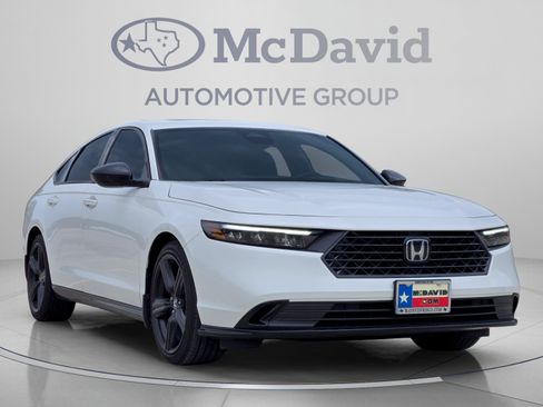 Used 2025 Honda Accord Sport image 7