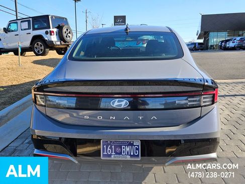 Used 2024 Hyundai Sonata SEL image 12