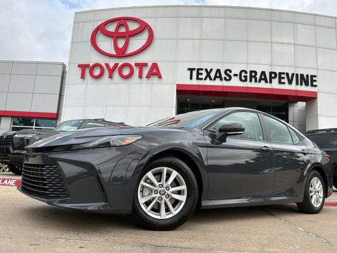 Used 2026 Toyota Camry LE FWD image 2