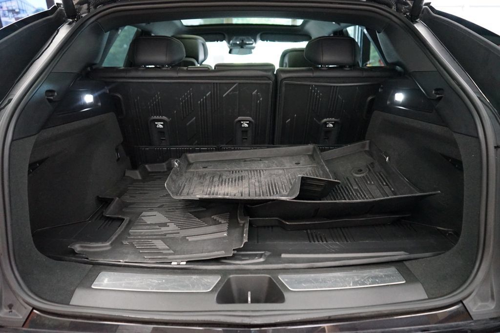 Used 2024 Cadillac Lyriq Sport w/ LPO, Floor Liner Package AWD/4WD image 61