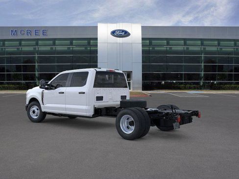 New 2026 Ford F350 XL RWD image 4