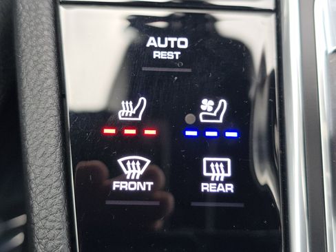 Certified 2023 Porsche Cayenne S Platinum AWD/4WD image 26