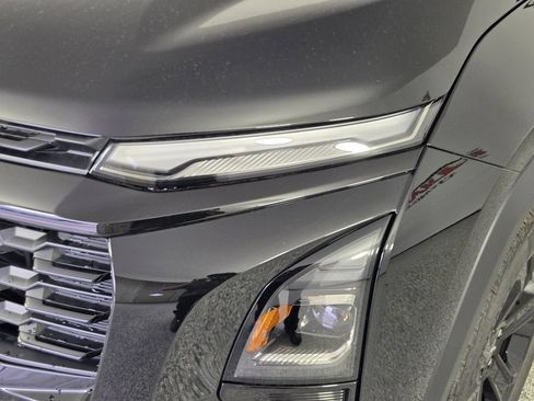 New 2026 Chevrolet Equinox LT w/ Midnight Edition FWD image 10