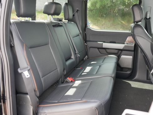 New 2025 Ford F250 Lariat w/ Lariat Ultimate Package image 34