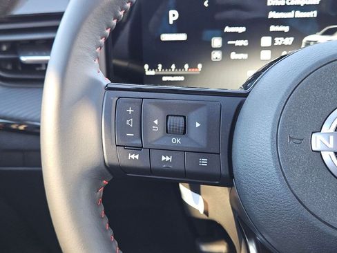 New 2026 Nissan Kicks SR FWD image 14
