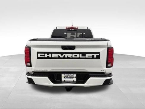 Used 2024 Chevrolet Colorado LT w/ LT Convenience Package III AWD/4WD image 10