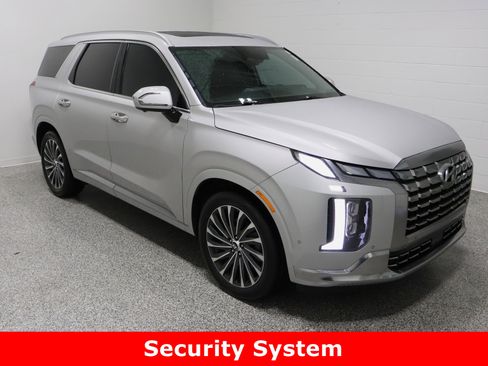 Used 2025 Hyundai Palisade Calligraphy image 4