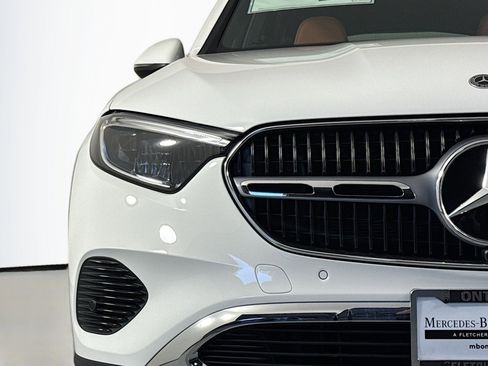 New 2026 Mercedes-Benz GLC 300 image 13