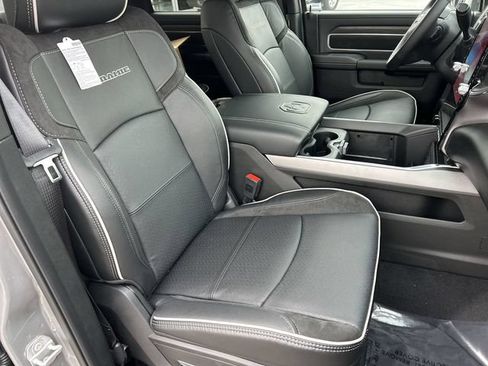 New 2026 RAM 2500 Laramie AWD/4WD image 11