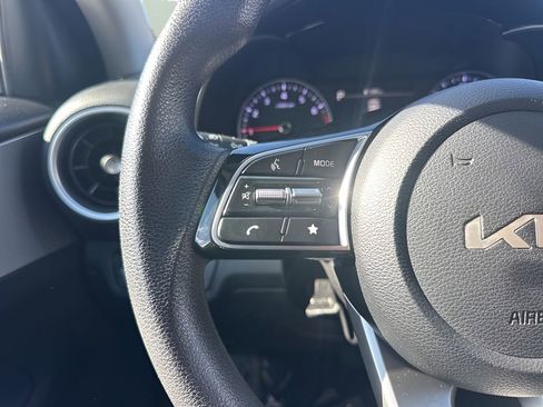 Used 2024 Kia Forte LXS image 13