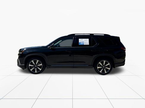 Used 2023 Honda Pilot Elite image 4