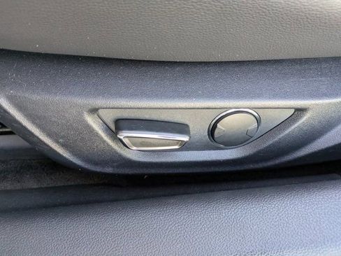 Used 2018 Ford Mustang GT Premium image 22