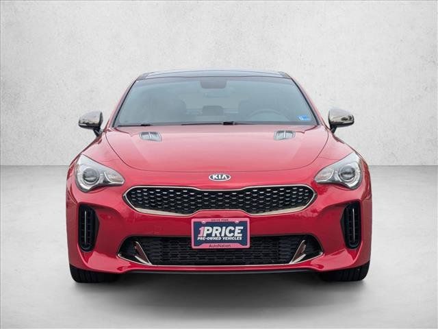 Used 2020 Kia Stinger GT-Line w/ Sun & Sound Package AWD/4WD image 2