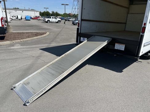 Used 2022 Ford E-350 and Econoline 350 Super Duty RWD image 22