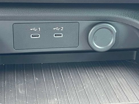 New 2026 Nissan Sentra SV w/ Floor Mat Package FWD image 28