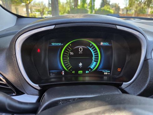 Used 2018 Chevrolet Volt LT image 19